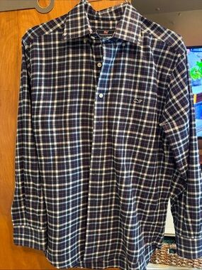 Vineyard Vines Men’s Navy Plaid Button-Down Shirt with White and Red Accents